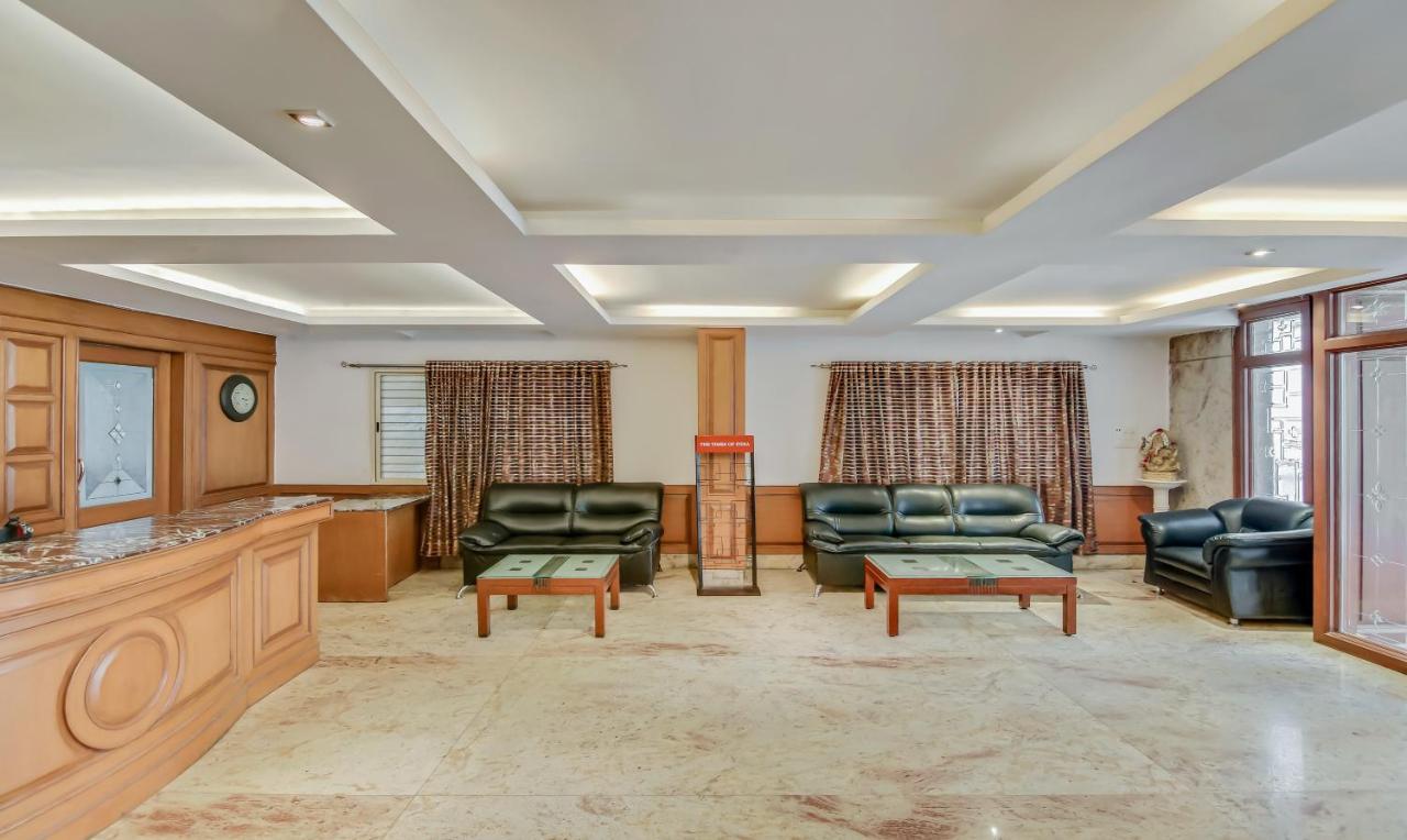 Treebo Trend President Suites Bangalore Exterior foto