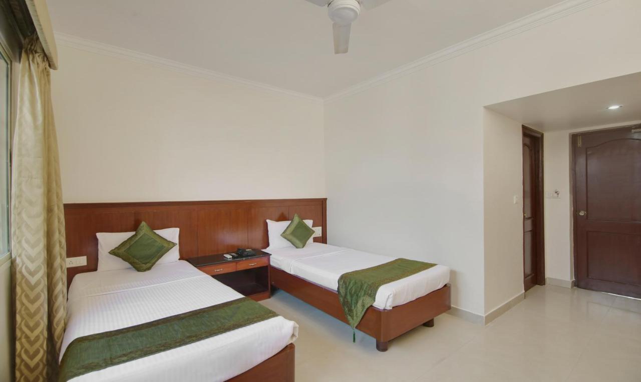 Treebo Trend President Suites Bangalore Exterior foto